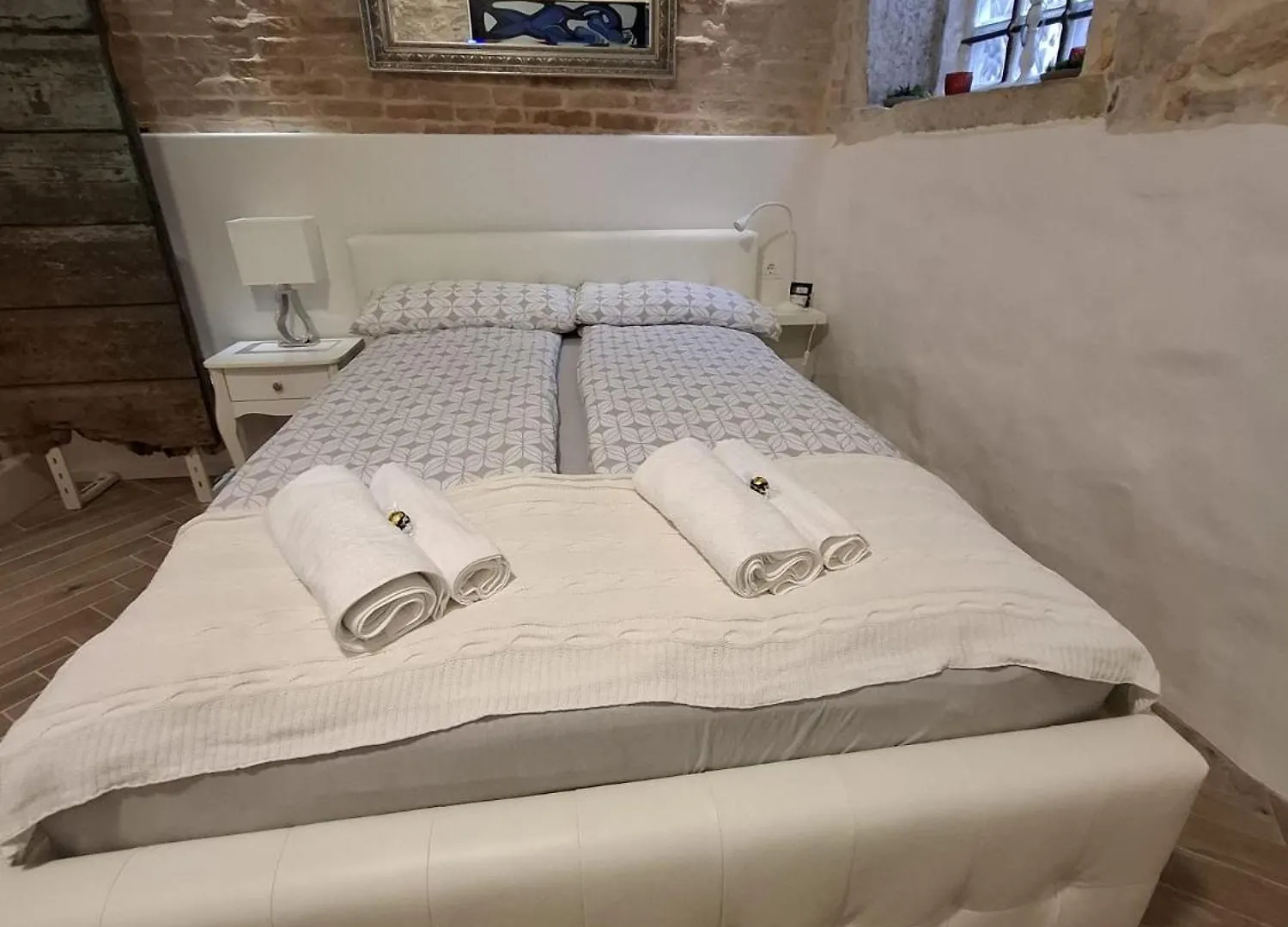 Luna Rooms And Studios Rovinj 0*,