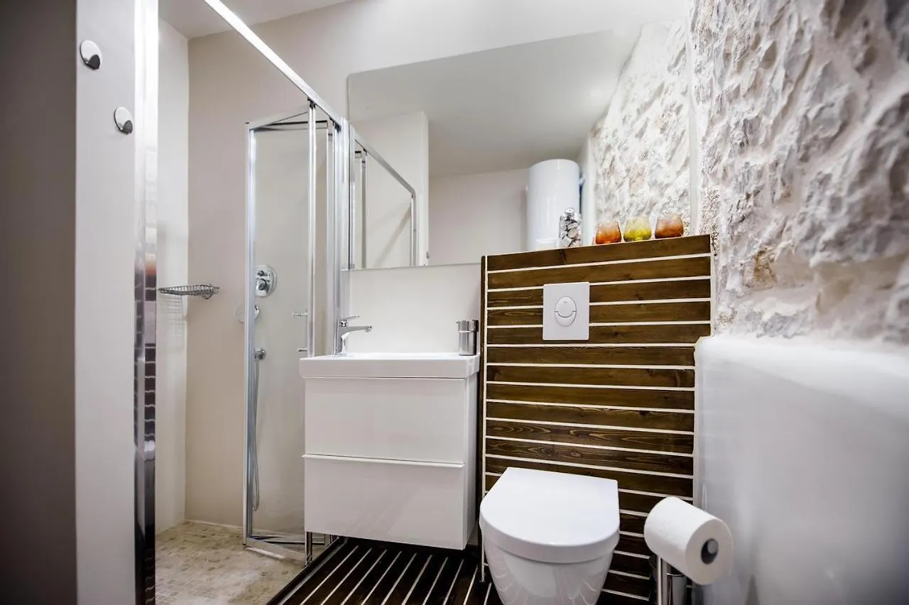 Luna Rooms And Studios Rovinj Apartment