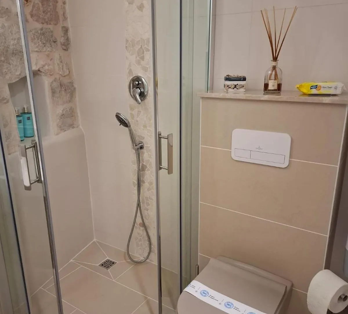 Luna Rooms And Studios Rovinj